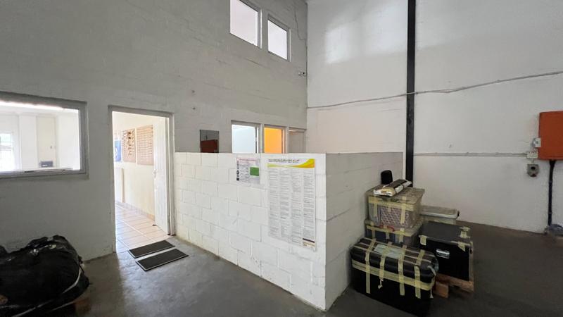 To Let commercial Property for Rent in Montague Gardens Western Cape